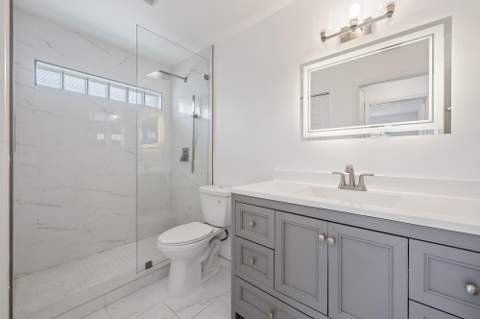 1045 Aspri Way, Riviera Beach FL - photo 18 of 35