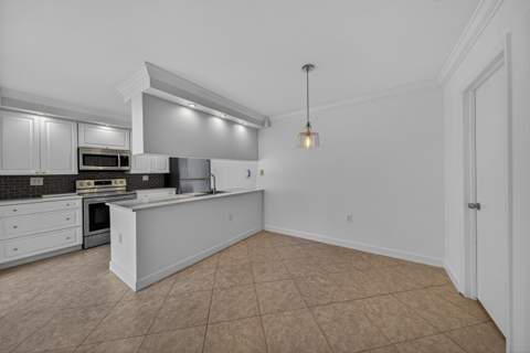 7811 78th Way, West Palm Beach FL - photo 16 of 55