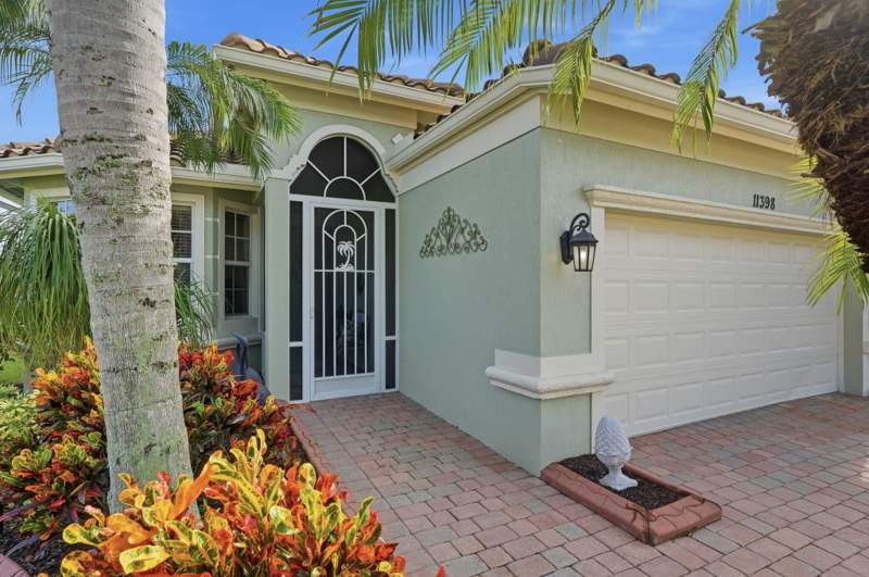 3 bedroom Single Family Residence at 11398 SW Mountain Ash Circle, Tradition Plat No 28, Port St. Lucie — photo 2