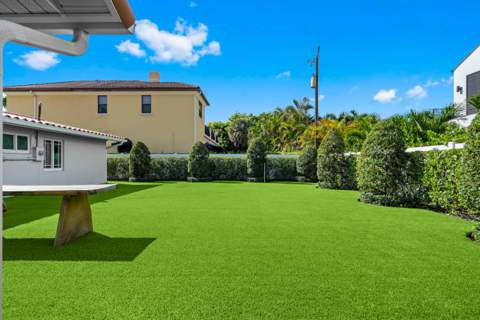 881 NE 4th Avenue, Boca Raton FL - photo 20 of 23