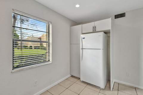 2050 Oleander Avenue #2-106, Fort Pierce FL - photo 8 of 35