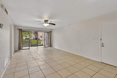 2050 Oleander Avenue #2-106, Fort Pierce FL - photo 10 of 35