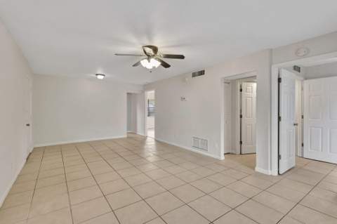 2050 Oleander Avenue #2-106, Fort Pierce FL - photo 12 of 35