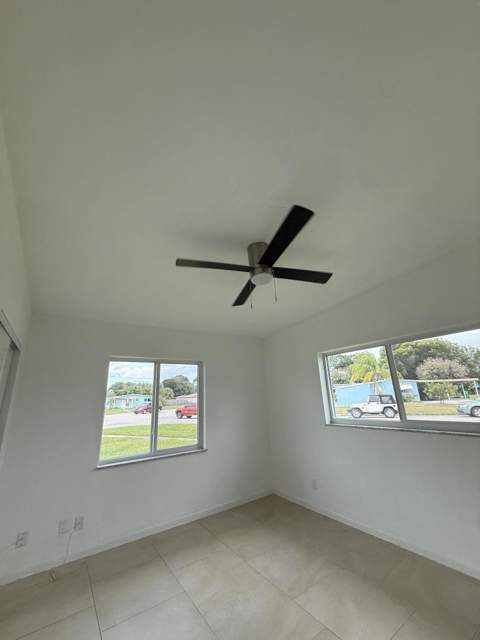 168 SE Prima Vista Boulevard, Port St. Lucie FL - photo 19 of 21