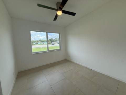 168 SE Prima Vista Boulevard, Port St. Lucie FL - photo 21 of 21