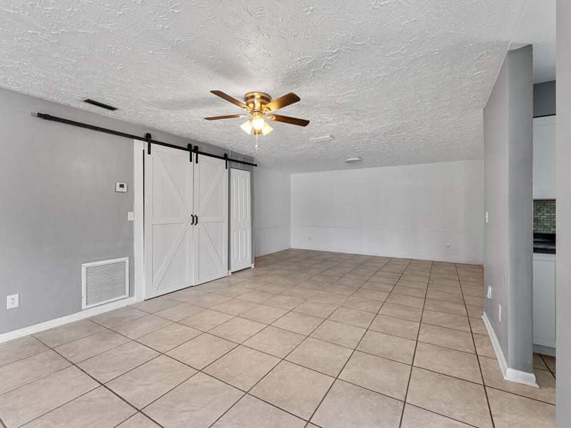 3 bedroom Single Family Residence at 306 Riomar Drive, River Park Unit 2, Port St. Lucie — photo 5