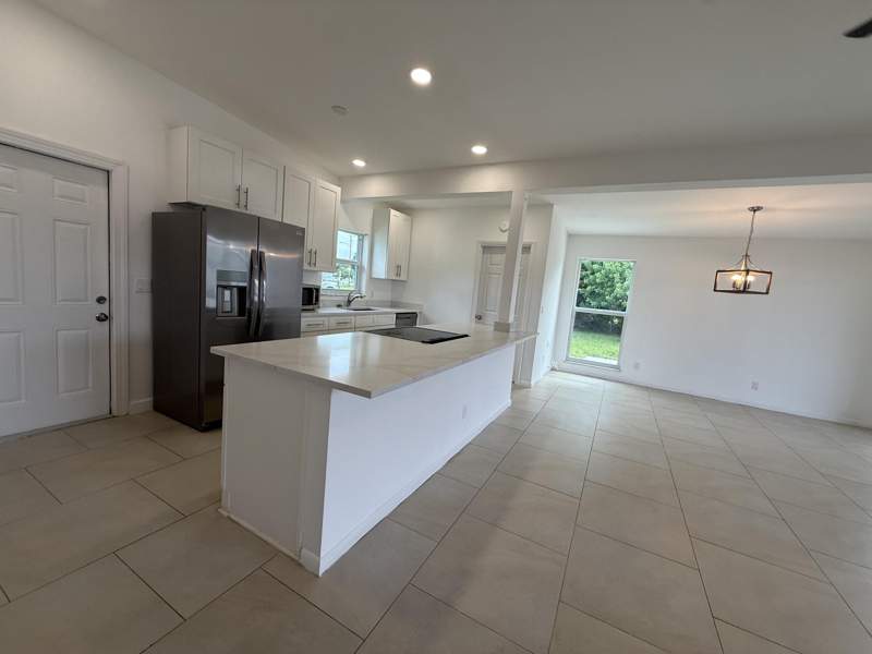 3 bedroom Single Family Residence at 168 SE Prima Vista Boulevard, River Park Unit 5, Port St. Lucie — photo 3