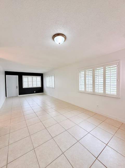 1280 NW 43rd Terrace #107, Lauderhill FL - photo 6 of 25