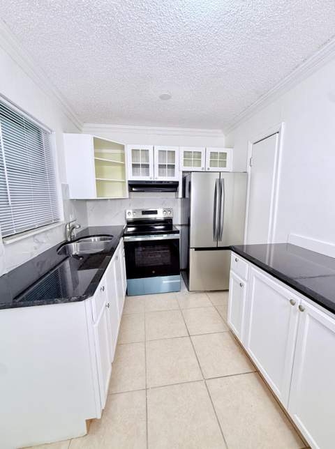 1280 NW 43rd Terrace #107, Lauderhill FL - photo 7 of 25