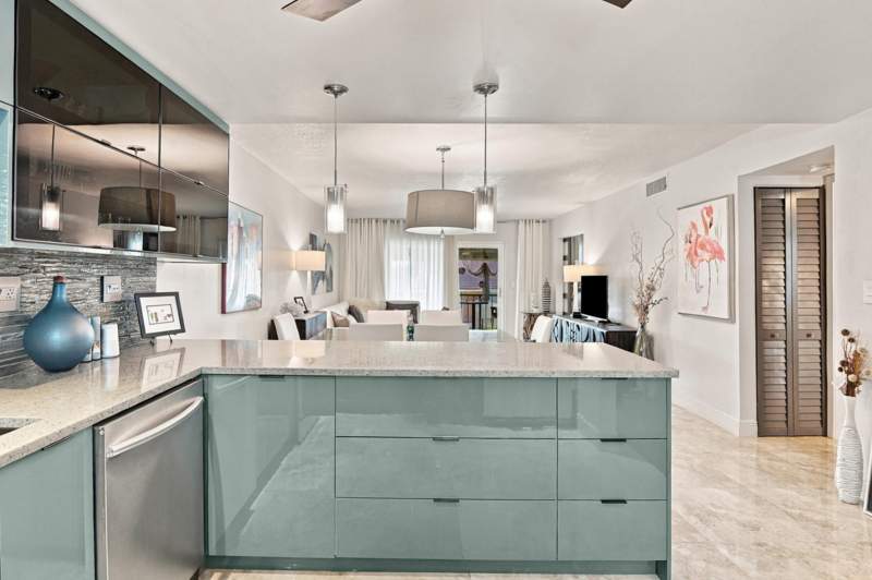 2 bedroom Condominium at 4629 Poinciana Street #306, Poinciana-By-The-Sea Condo, Lauderdale-By-The-Sea — photo 3