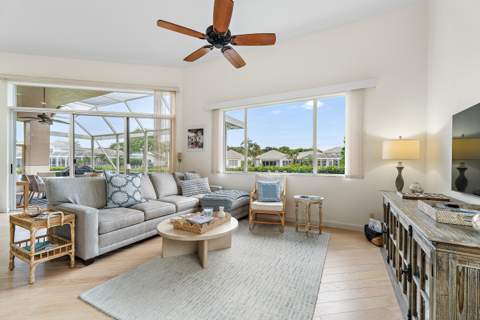 90 Monterey Pointe Drive, Palm Beach Gardens FL - photo 21 of 43