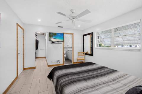 812 Meadowlark Lane, Delray Beach FL - photo 7 of 24