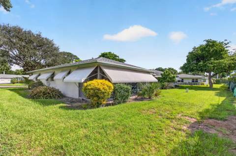 812 Meadowlark Lane, Delray Beach FL - photo 18 of 24