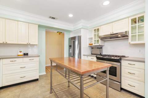 2607 Colgate Lane, Lake Worth Beach FL - photo 11 of 37