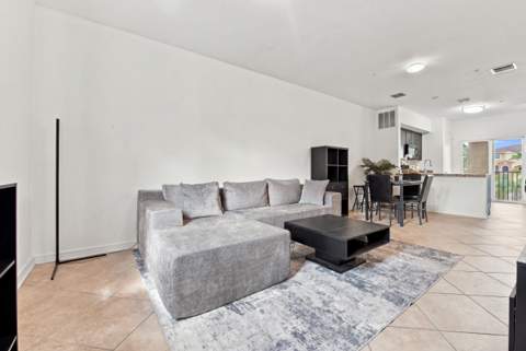 141 NW 2nd Avenue #7, Hallandale Beach FL - photo 16 of 50