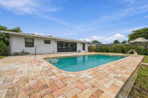 2536 Gulfstream Lane, Fort Lauderdale FL - photo 23 of 31