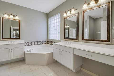 6815 SE Twin Oaks Circle, Stuart FL - photo 24 of 38