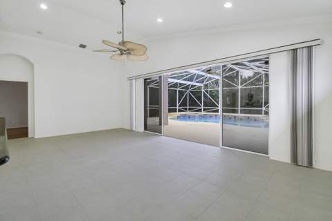 6815 SE Twin Oaks Circle, Stuart FL - photo 14 of 38