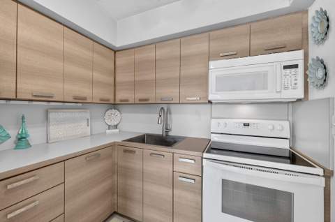 2830 NE 30th Street #19, Fort Lauderdale FL - photo 10 of 48