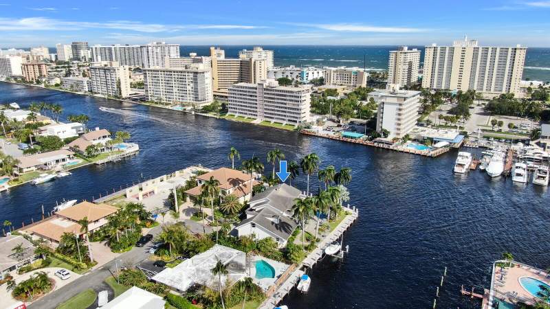 5 bedroom Single Family Residence at 2782 NE 3rd Street, Harbor Village Sec, Pompano Beach — photo 2