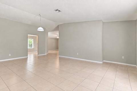 1985 SW Marblehead Way, Port St. Lucie FL - photo 9 of 62