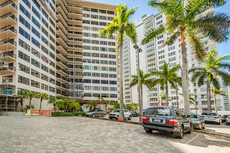 2 bedroom Condominium at 3800 Galt Ocean Drive #310, Galt Ocean Club Condo, Fort Lauderdale — photo 3