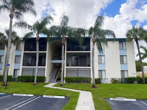 1112 Green Pine Boulevard #F1, West Palm Beach FL - photo 10 of 13