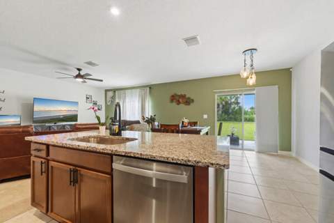 436 Acai Lane, Fort Pierce FL - photo 8 of 49