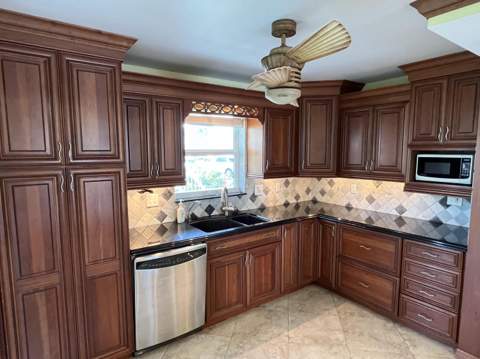 109 Wettaw Lane #101, North Palm Beach FL - photo 10 of 29