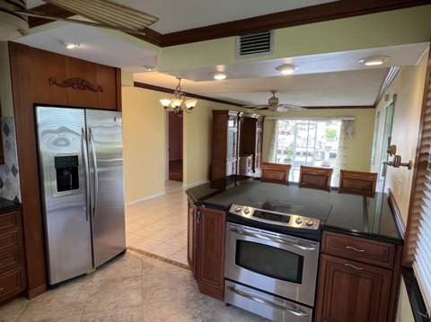 109 Wettaw Lane #101, North Palm Beach FL - photo 13 of 29