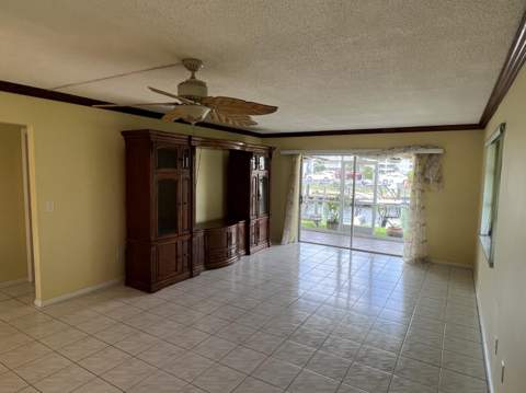 109 Wettaw Lane #101, North Palm Beach FL - photo 17 of 29