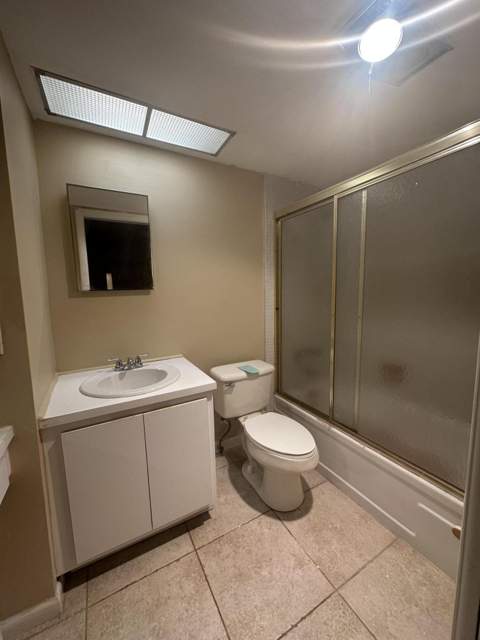 109 Wettaw Lane #101, North Palm Beach FL - photo 23 of 29