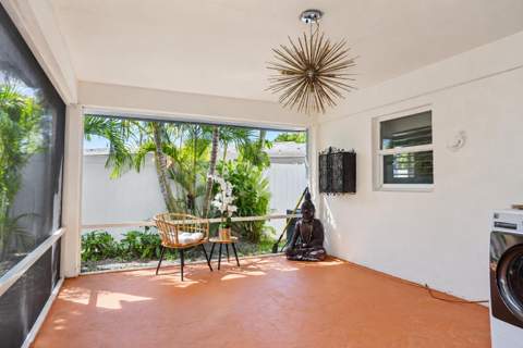 2574 NE 14th Terrace, Pompano Beach FL - photo 14 of 17