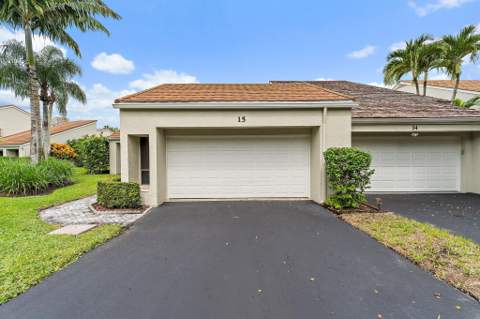 15 Tournament Boulevard, Palm Beach Gardens FL - photo 6 of 57