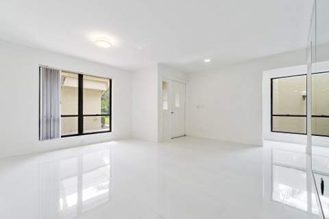 15 Tournament Boulevard, Palm Beach Gardens FL - photo 12 of 57