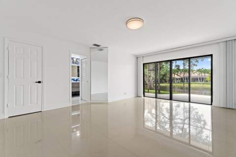 15 Tournament Boulevard, Palm Beach Gardens FL - photo 23 of 57