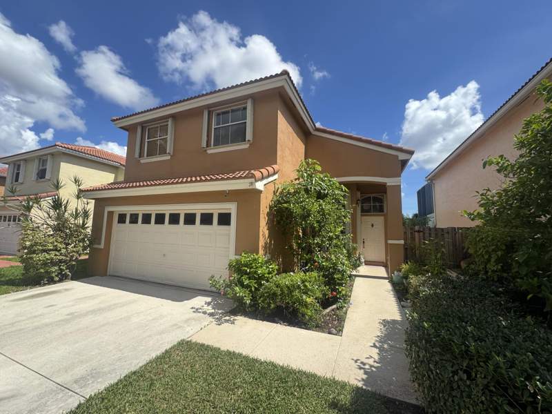 3 bedroom Single Family Residence at 3130 W Buena Vista Drive, Coral Bay Parcel 'F', Margate — photo 2