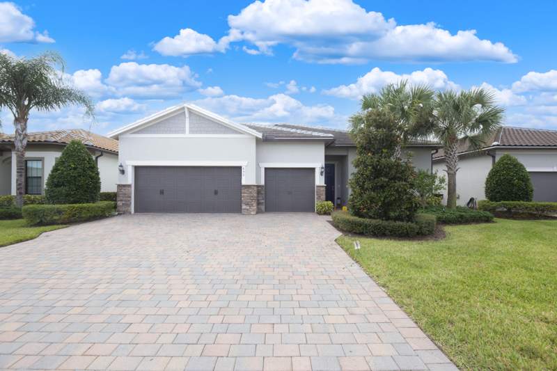 4 bedroom Single Family Residence at 652 SE Boboli Way, Veranda Gardens East Phase 4, Port St. Lucie — photo 2