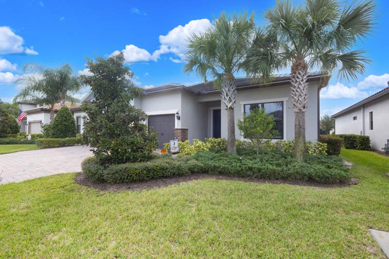 4 bedroom Single Family Residence at 652 SE Boboli Way, Veranda Gardens East Phase 4, Port St. Lucie — photo 3
