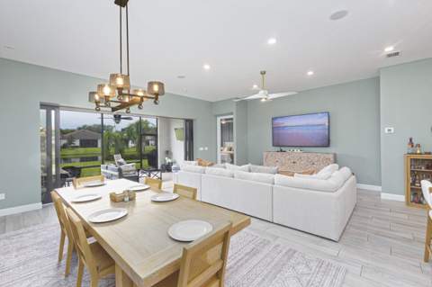 652 SE Boboli Way, Port St. Lucie FL - photo 24 of 81