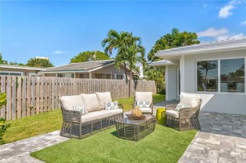 2630 Marion Drive, Fort Lauderdale FL - photo 17 of 39