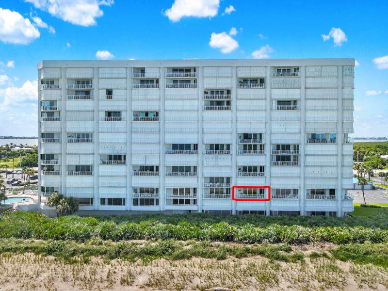 2 bedroom Condominium at 9600 S Ocean Drive #303, Empress Condominium, Jensen Beach — photo 2