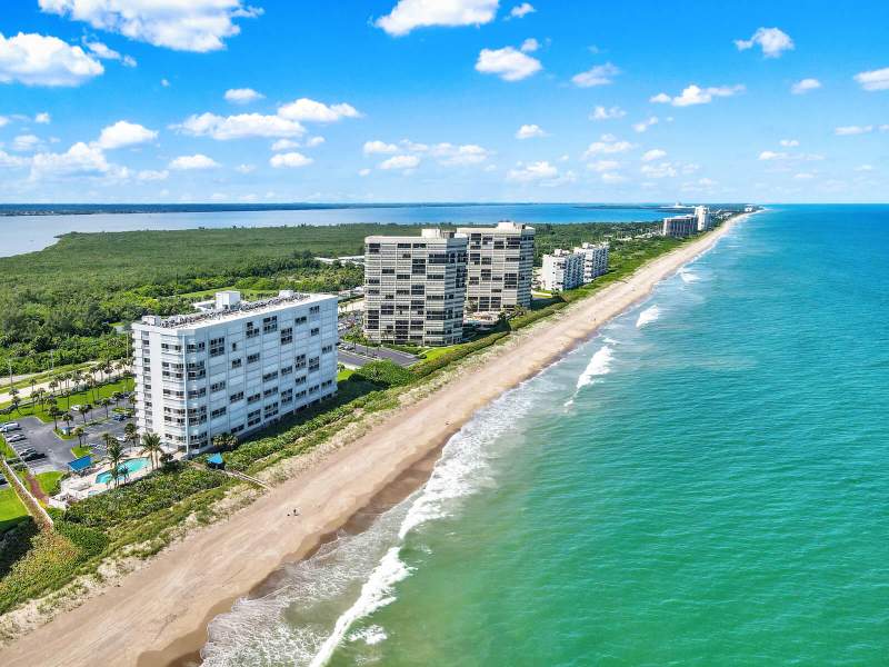 2 bedroom Condominium at 9600 S Ocean Drive #303, Empress Condominium, Jensen Beach — photo 4
