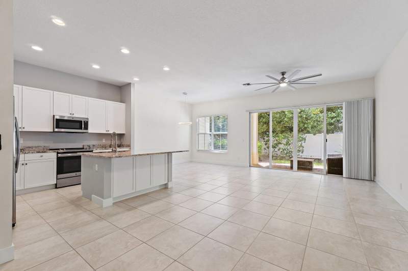 3 bedroom Townhouse at 4920 Pointe Midtown Way, Pointe Midtown, Palm Beach Gardens — photo 3