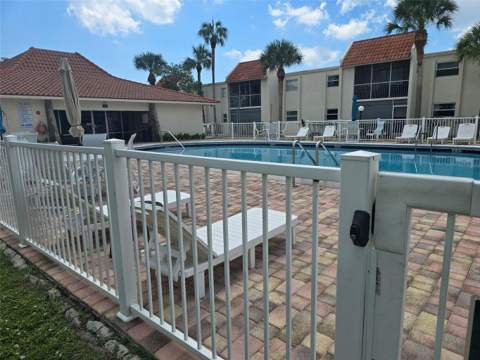 1428 SE 4th Avenue #107, Deerfield Beach FL - photo 12 of 43