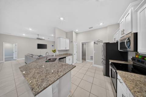 8525 Waterstone Boulevard, Fort Pierce FL - photo 8 of 46