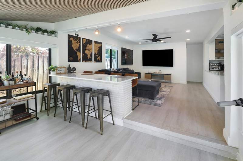 3 bedroom Single Family Residence at 508 SW 13th Street, Lauderdale, Fort Lauderdale — photo 4