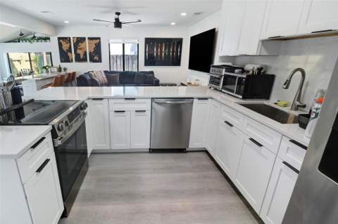 508 SW 13th Street, Fort Lauderdale FL - photo 9 of 29
