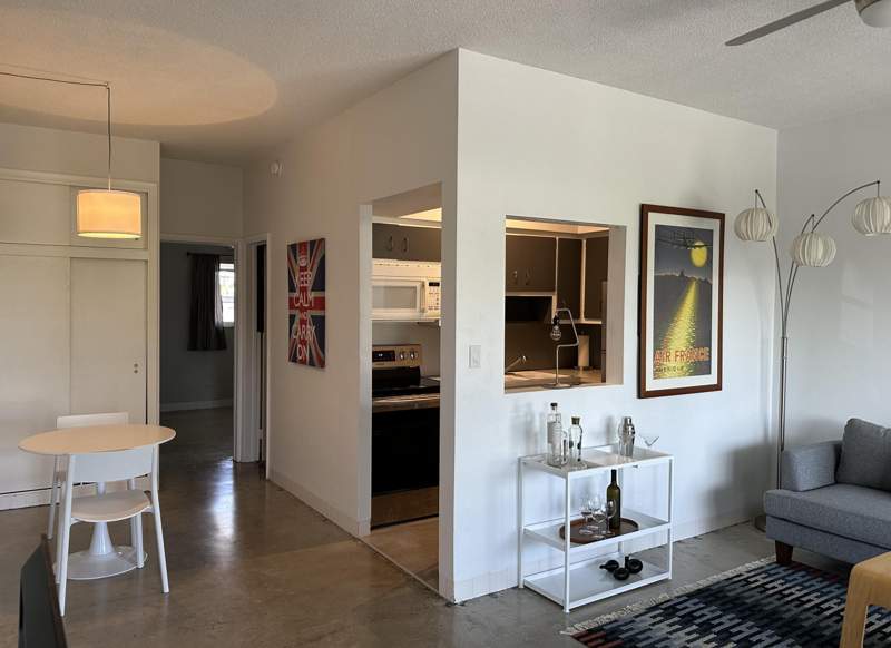 1 bedroom Condominium at 715 NW 30th Court #8, Wilton East Condo, Wilton Manors — photo 4