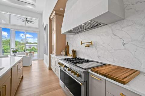 9105 Whippoorwill Trail, Jupiter FL - photo 16 of 58